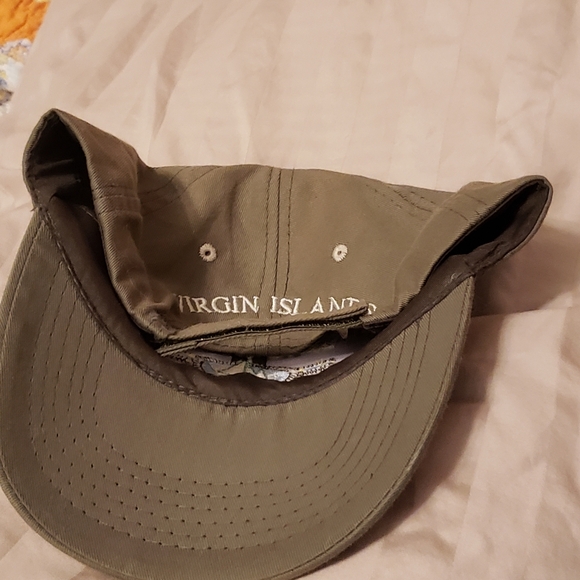Olive Drab Green hat from the St. Croix pre-owned very good condition - Picture 4 of 4